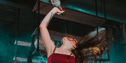 Coyote Ugly Night