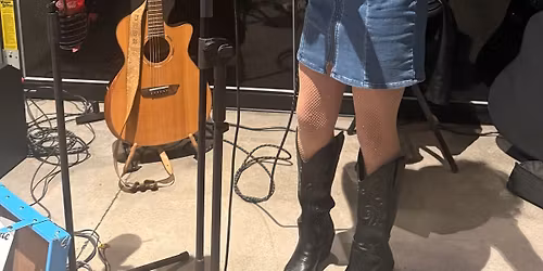 Sarah Boyle @ Darkbird