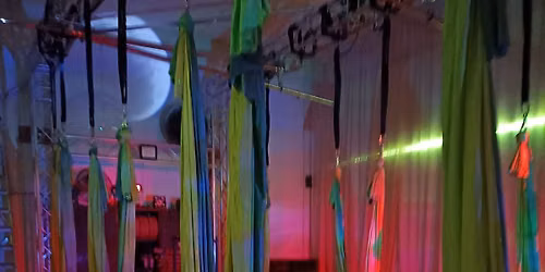 Youngsters and SEN Sensory Hammock Sound Bath 7-14yrs And family
