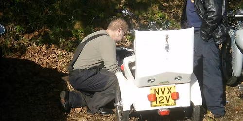 Roly & Guys' Memorial Moped run