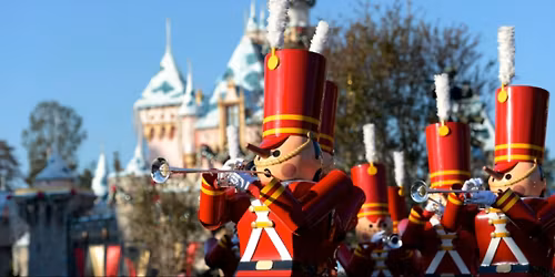 Disney's Christmas Fantasy Parade 2025