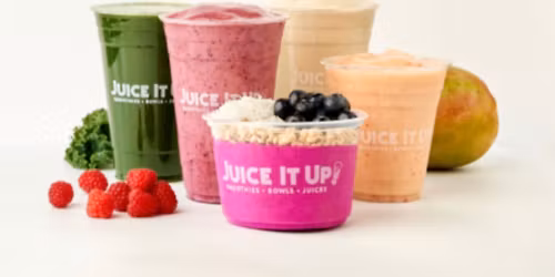 Juice It Up! Hosts Blends & Friends Community Event in Tempe   
