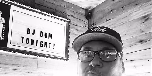 DJ Dom @ Tosa Mo's!