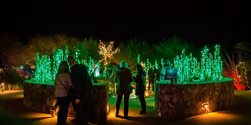 Holiday Nights Returns to Tohono Chul with Extended Dates and Hours DEC. 5-DEC. 21