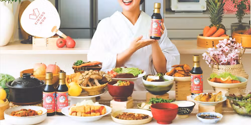 Meet Moe of Kimono Mom at Gelson's Newport Beach