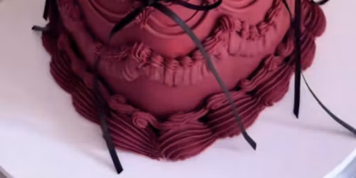 \ud83d\udc95 Heartstrings and Buttercream Valentine\u2019s Cake Decorating Experience