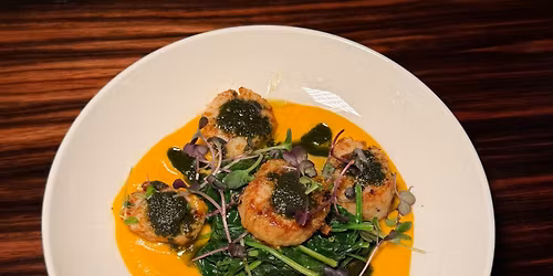 Roanoke \u2013 Friday Lent Features