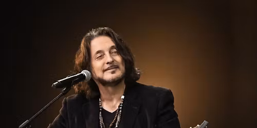 Rimessa Fab presenta Due chitarre per amiche: l'omaggio a Franco Califano di Alberto Laurenti