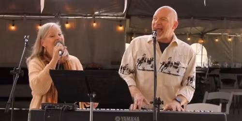 Live at the Vineyard: Reno & Cindy