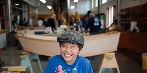 Family Boat Building Class