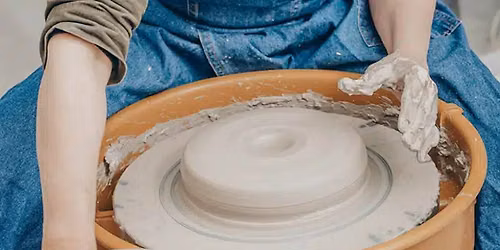 Thursday Evening Class Wheel Throwing, Throwing Tasters and Hand Building