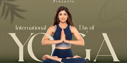 Yoga Day at DLF CyberHub with Shilpa Shetty