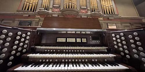 Organ In A Grand Style