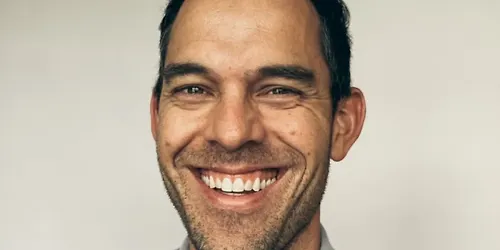Entrepreneur Connect Speaker Bryan Papé
