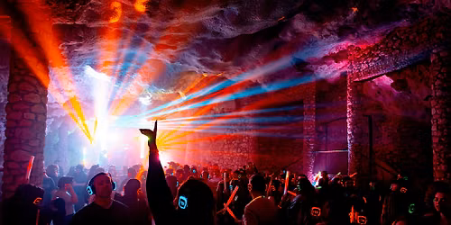 THE SILENT DISCO: THEATRE EXPERIENCE