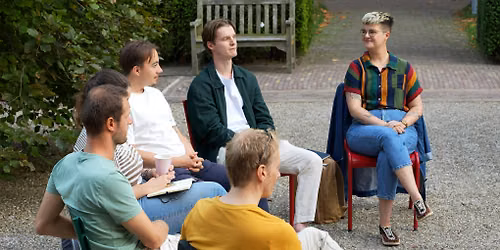 Wat doe je met je opvoeding? - Amsterdam