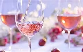 Ros\u00e9 the Day Away