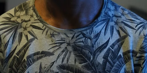 Les Rencontres de Montmartre - Performance de L\u00e9once Noah